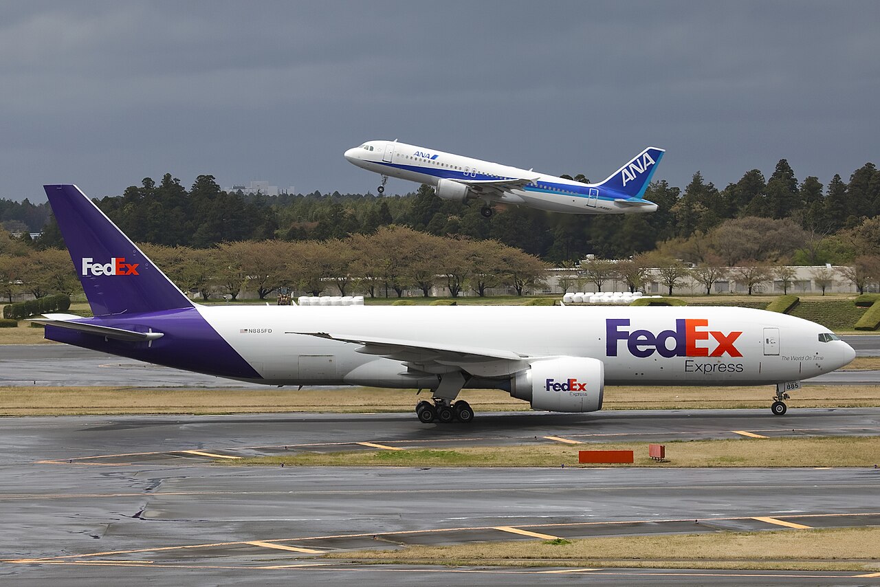Dedicated air cargo logistics